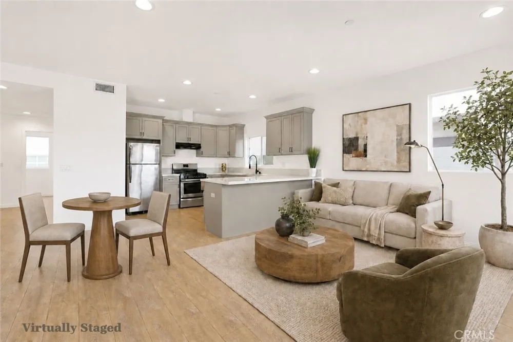 5729 Willow Crest Avenue #5729 North Hollywood, CA 91601