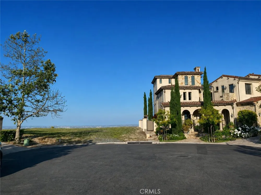 2572 Collinas Chino Hills, CA 91709