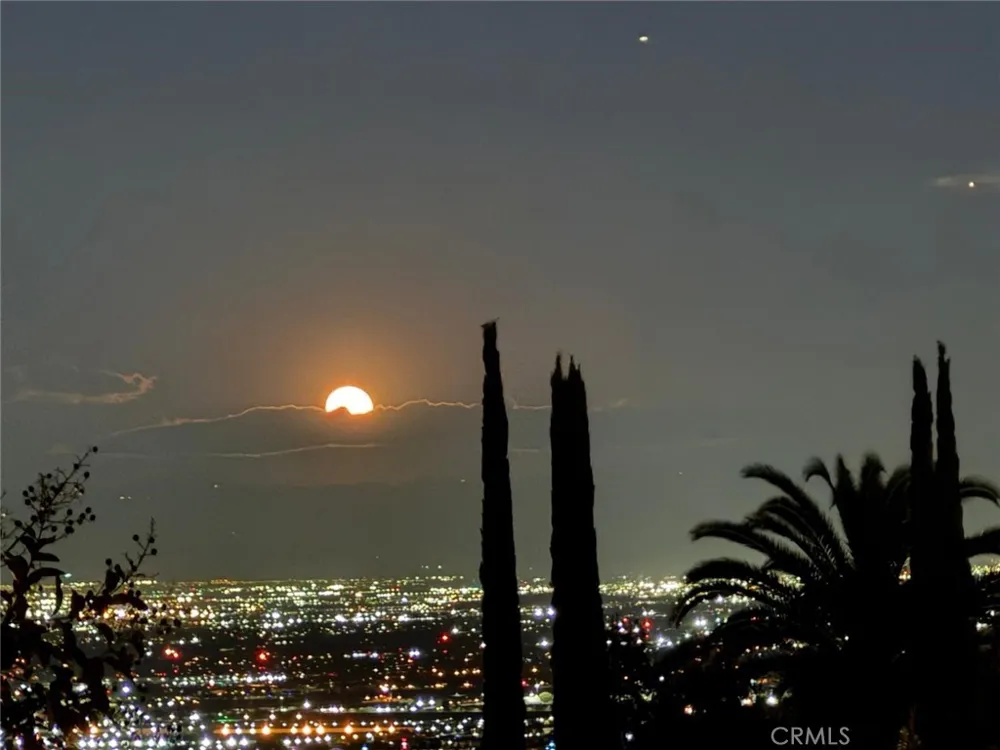 2572 Collinas Chino Hills, CA 91709