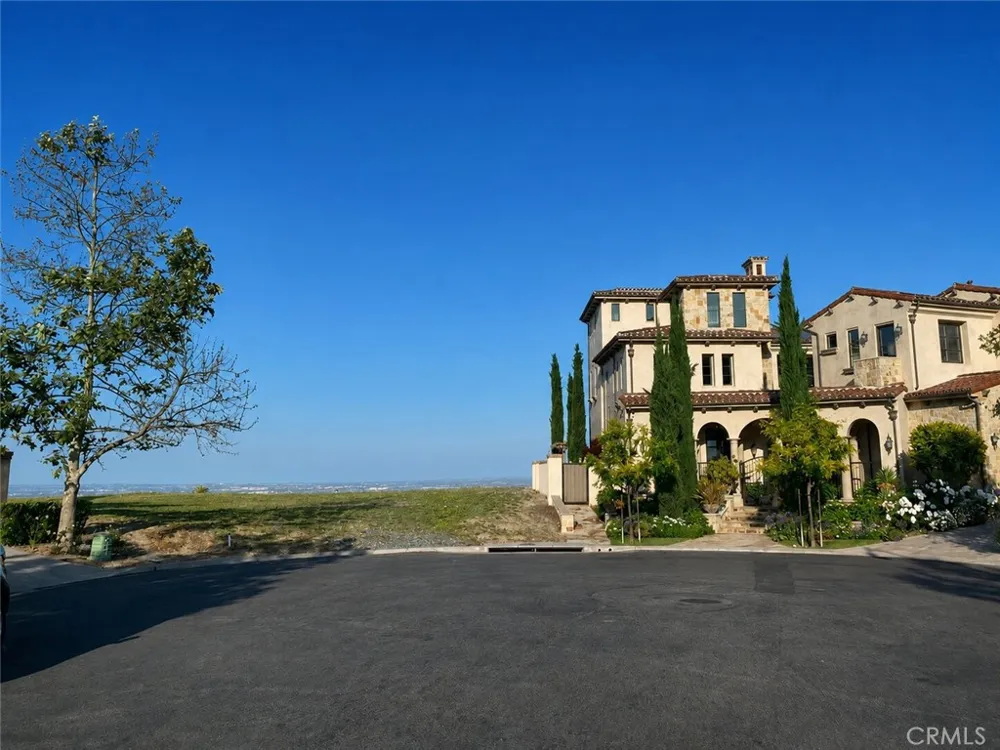 2572 Collinas Chino Hills, CA 91709