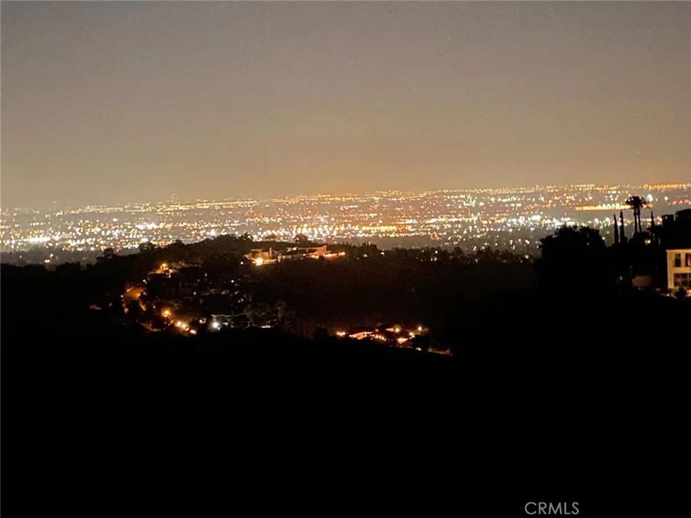 2572 Collinas Chino Hills, CA 91709