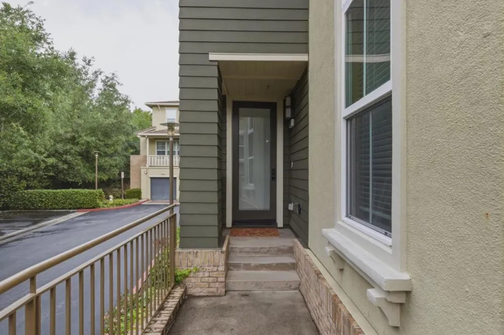 38 Silk Oak Terrace Fremont, CA 94536