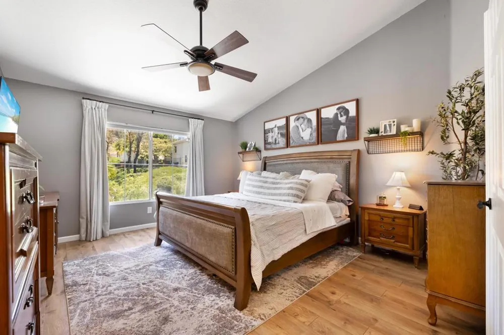 259 Lucia Way Oceanside, CA 92057