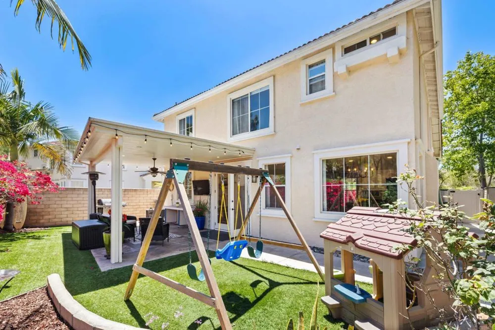 259 Lucia Way Oceanside, CA 92057