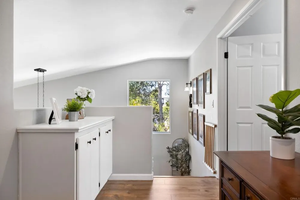 259 Lucia Way Oceanside, CA 92057