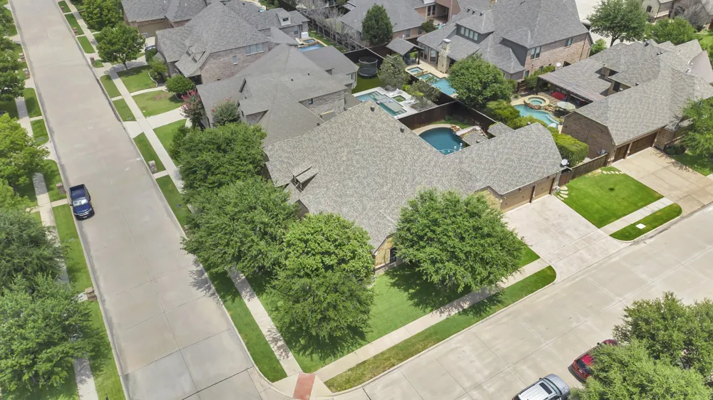 8100 Canyon Oak Drive North Richland Hills, TX 76182