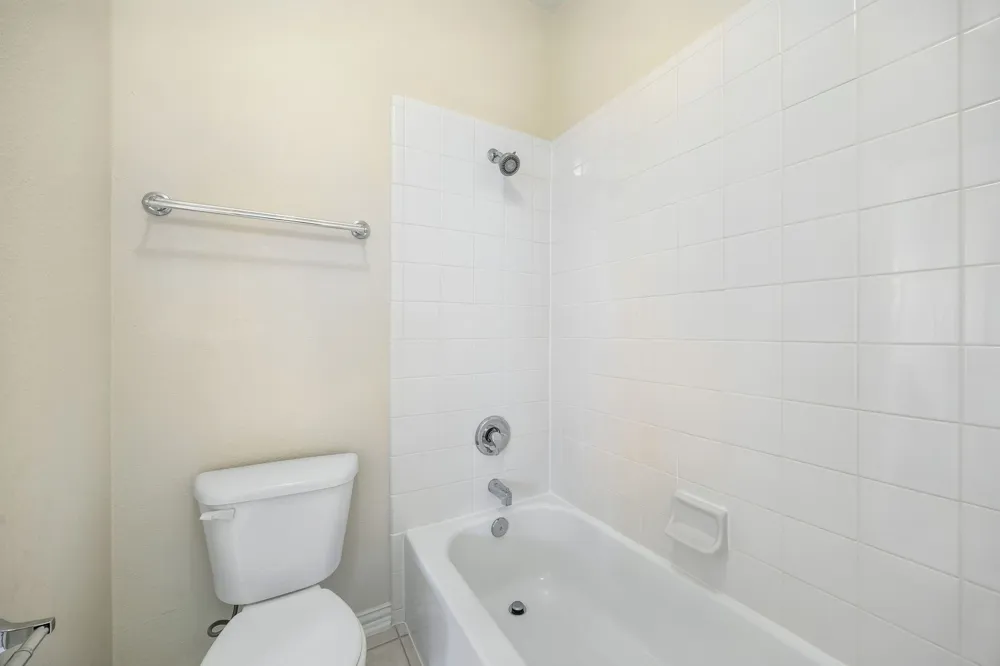 122 Woodland Cove Coppell, TX 75019