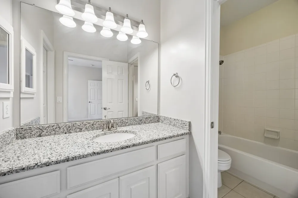 122 Woodland Cove Coppell, TX 75019
