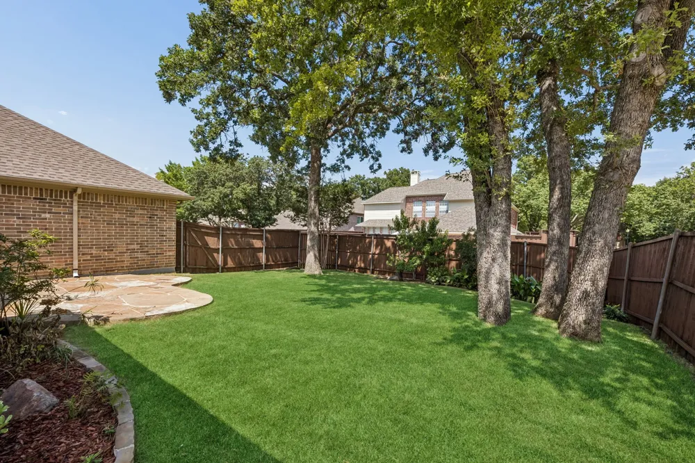 122 Woodland Cove Coppell, TX 75019