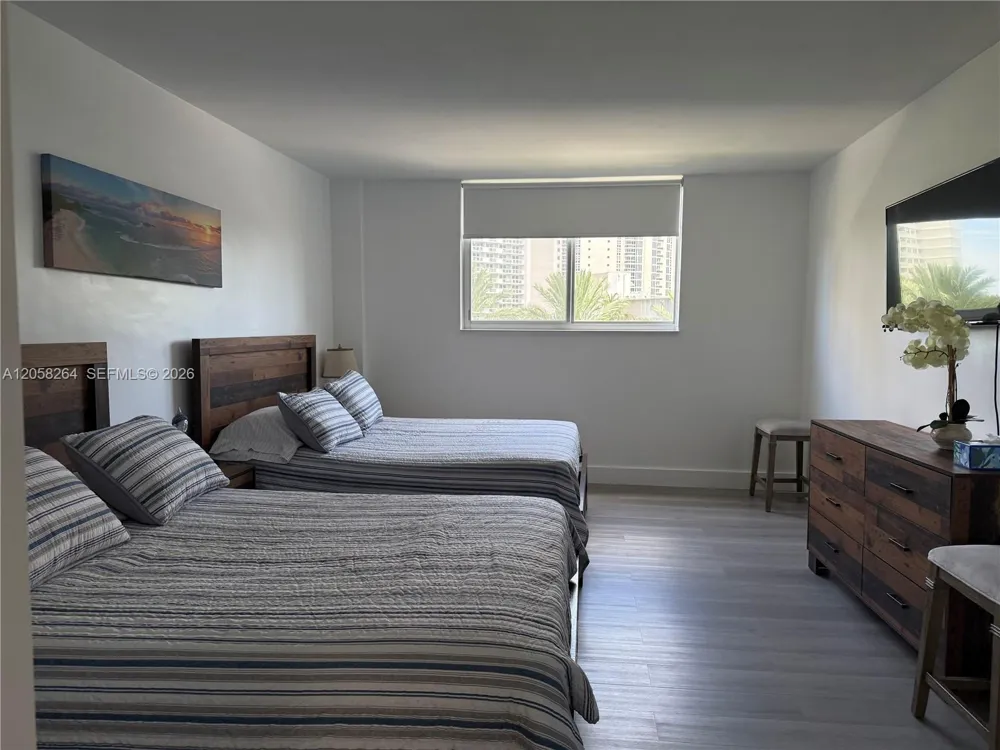 19370 Collins Ave #423 Sunny Isles Beach, FL 33160
