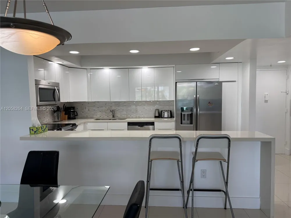 19370 Collins Ave #423 Sunny Isles Beach, FL 33160
