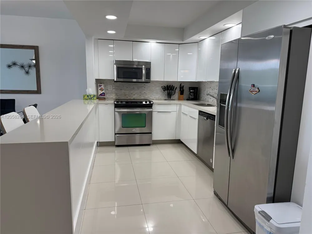 19370 Collins Ave #423 Sunny Isles Beach, FL 33160