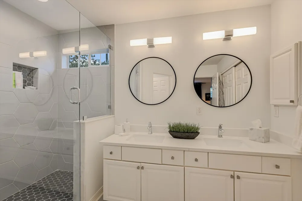 1011 Brodie Street #8 Austin, TX 78704