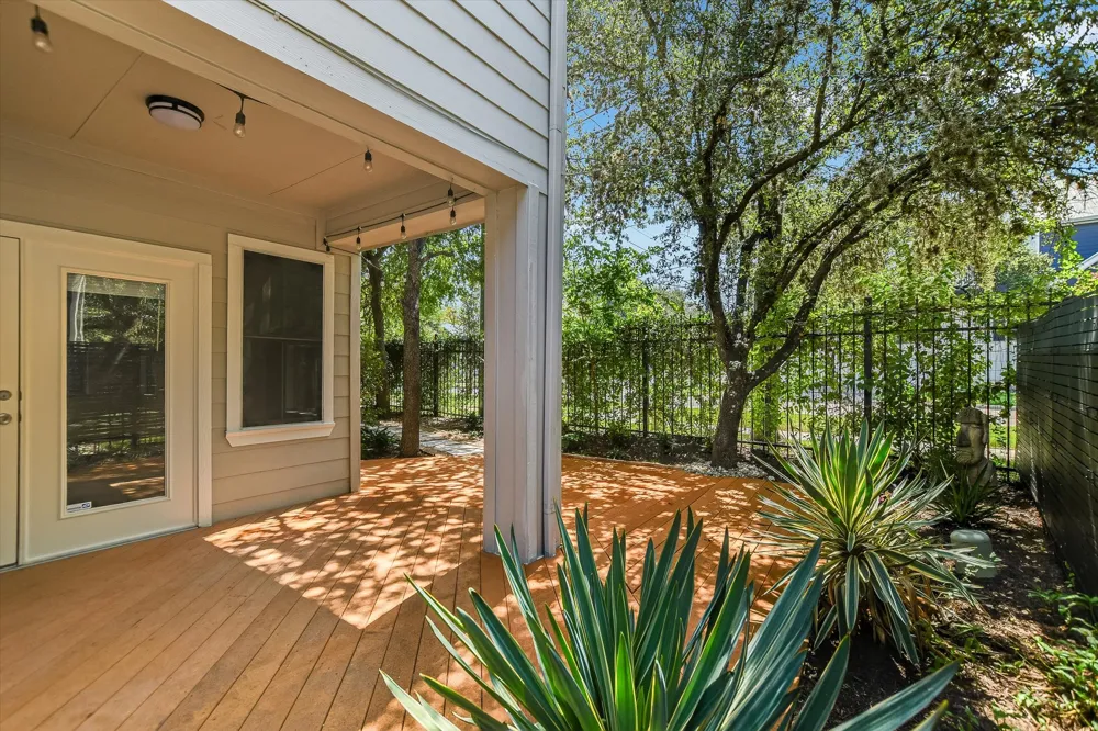 1011 Brodie Street #8 Austin, TX 78704