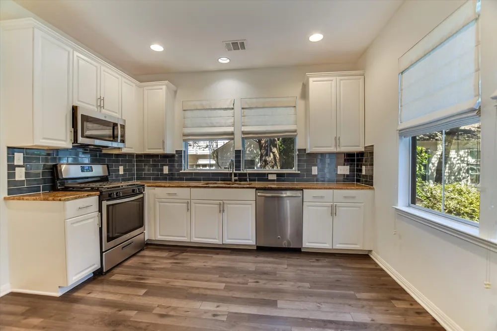1011 Brodie Street #8 Austin, TX 78704
