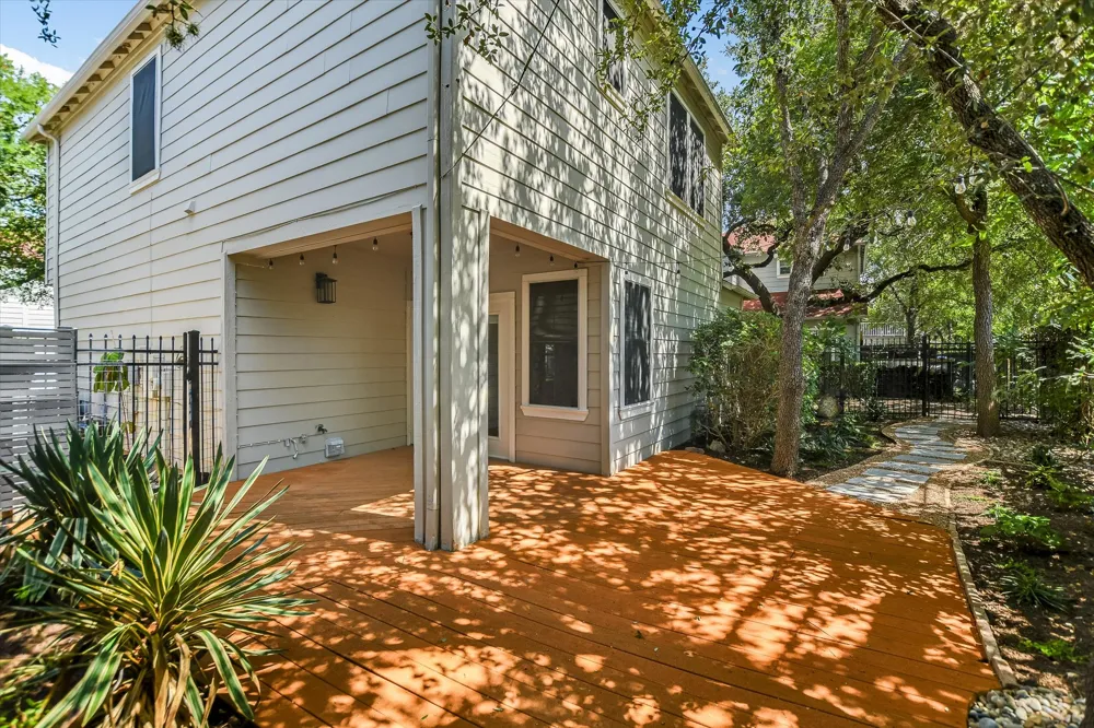 1011 Brodie Street #8 Austin, TX 78704