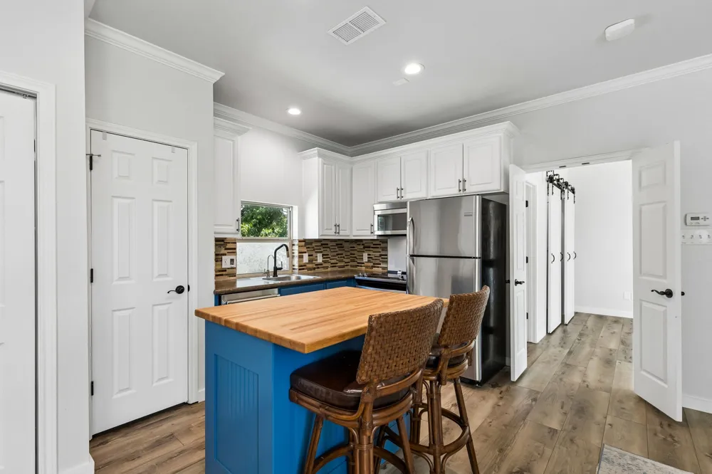 302 Denton Drive Roanoke, TX 76262
