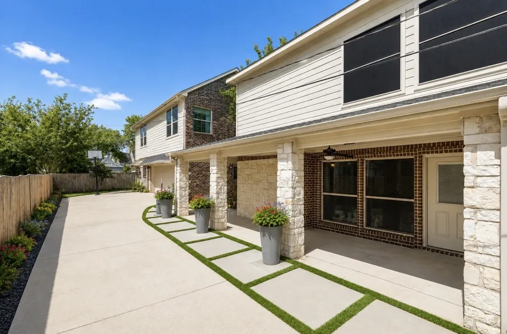 302 Denton Drive Roanoke, TX 76262