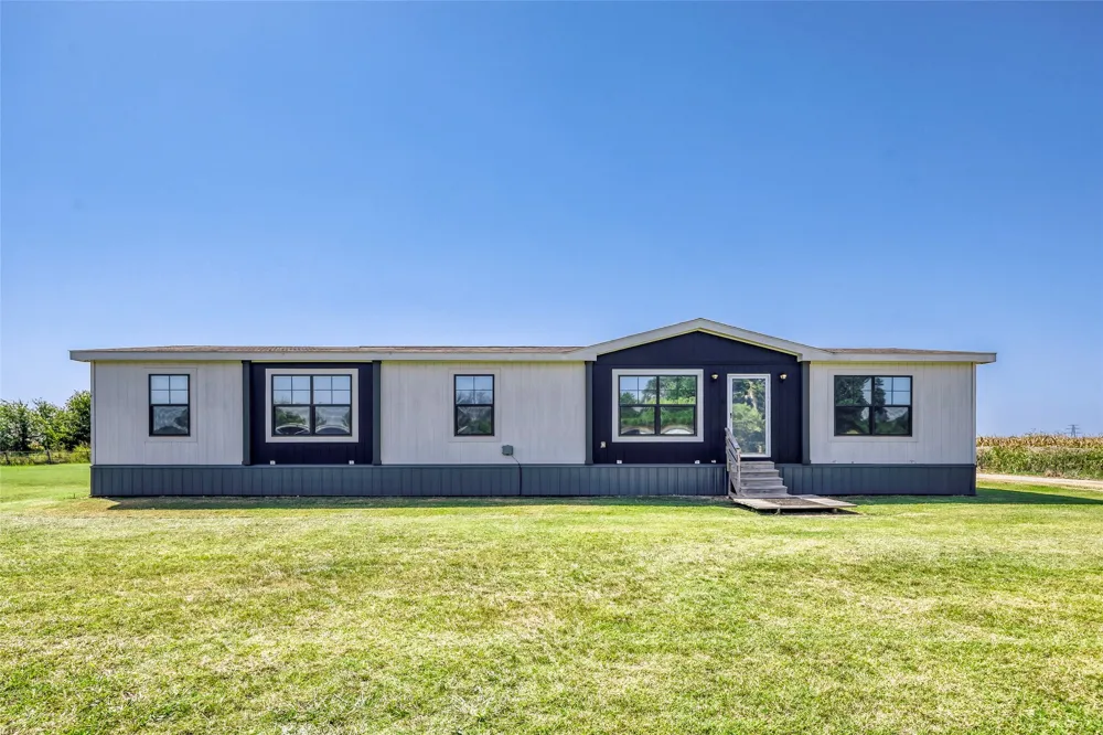 626 Epps Road Palmer, TX 75152