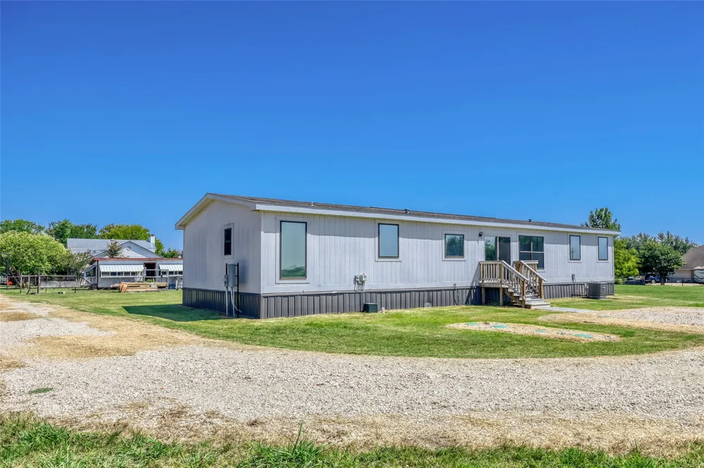 626 Epps Road Palmer, TX 75152