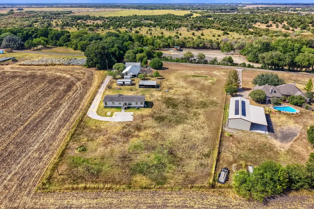 626 Epps Road Palmer, TX 75152