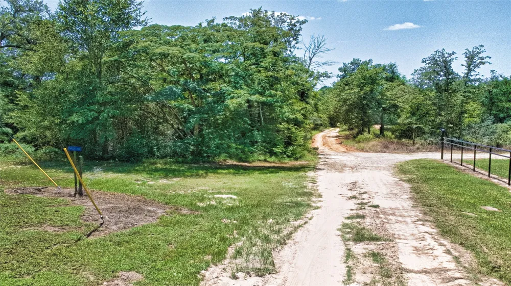 801 Starlight Path Road Caldwell, TX 77836