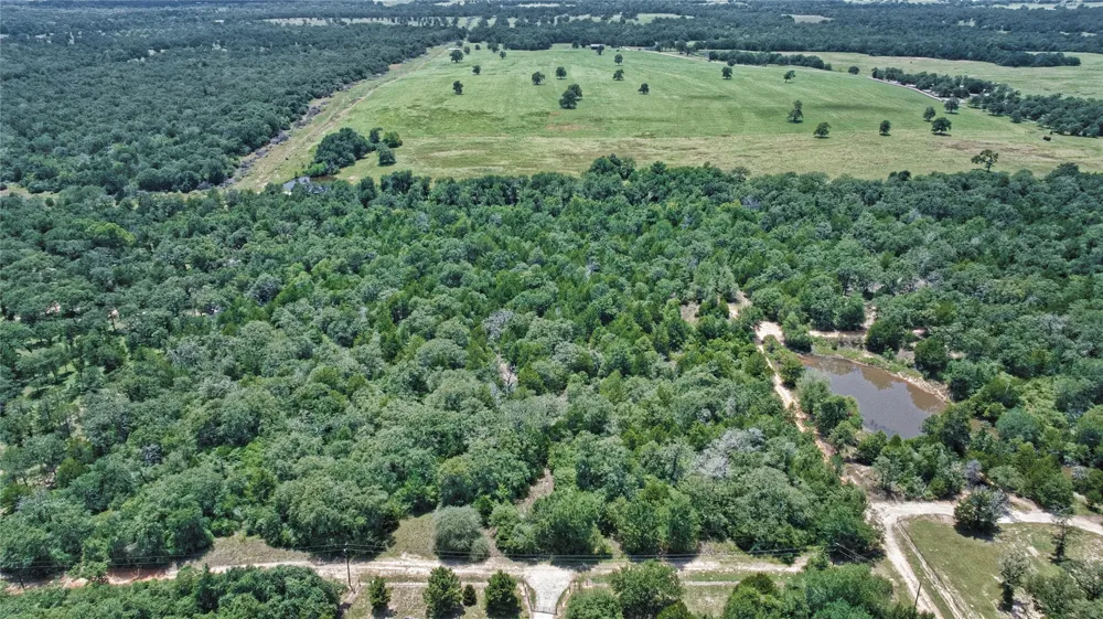 801 Starlight Path Road Caldwell, TX 77836
