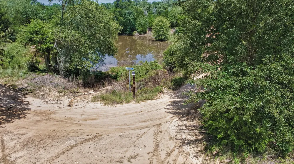 801 Starlight Path Road Caldwell, TX 77836