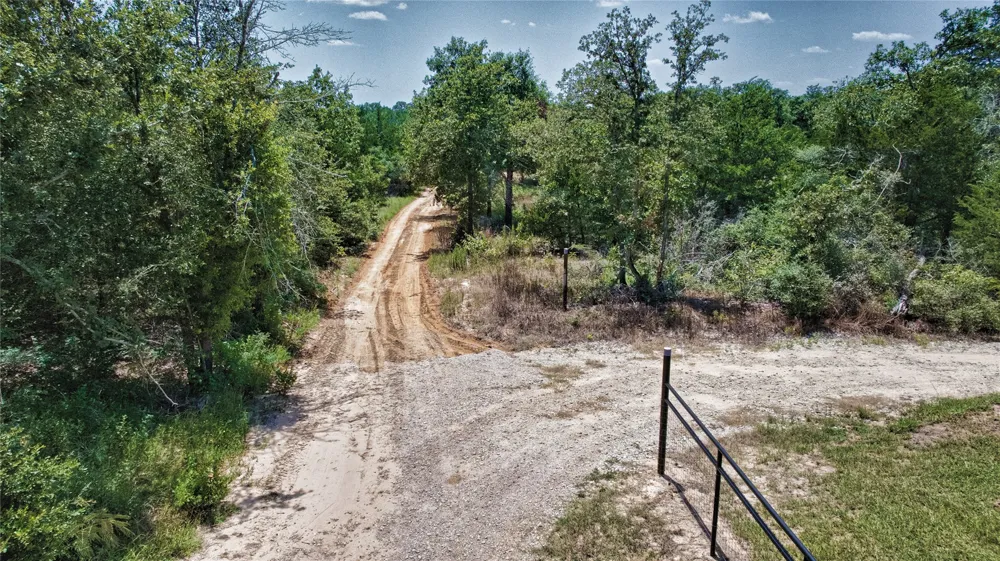 801 Starlight Path Road Caldwell, TX 77836