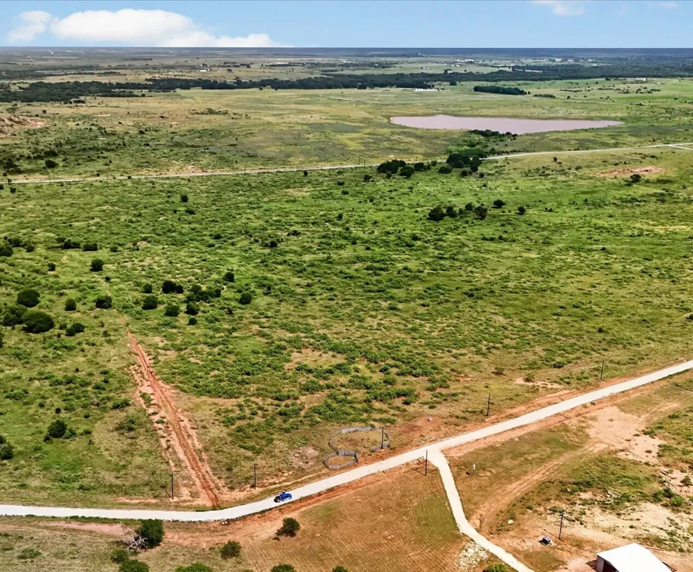 Longview Lane Bellevue, TX 76230