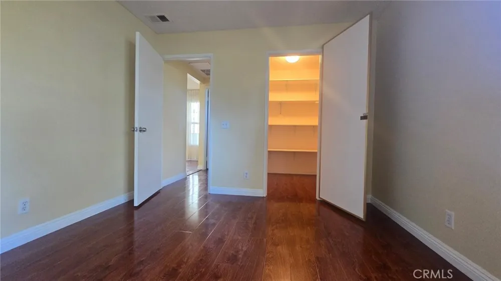 18292 Parkview Lane #104 Huntington Beach, CA 92648