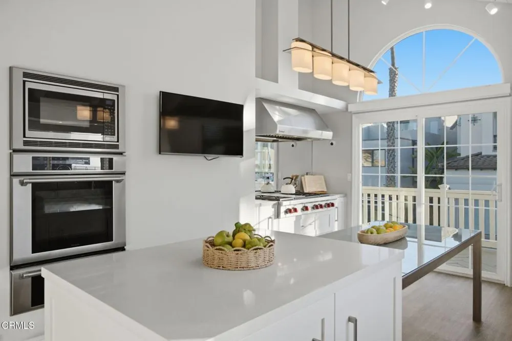 1410 Marine Way Oxnard, CA 93035