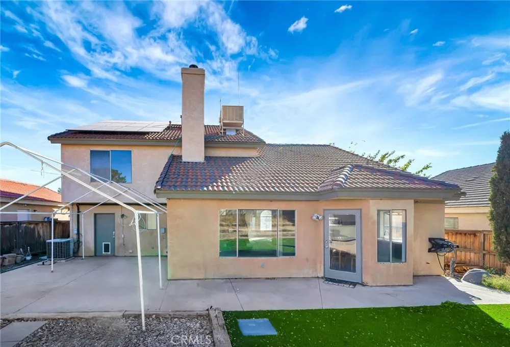 1009 Heatherfield Rosamond, CA 93560