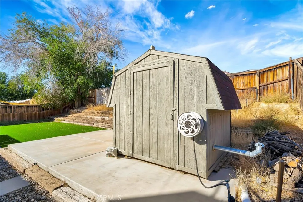 1009 Heatherfield Rosamond, CA 93560
