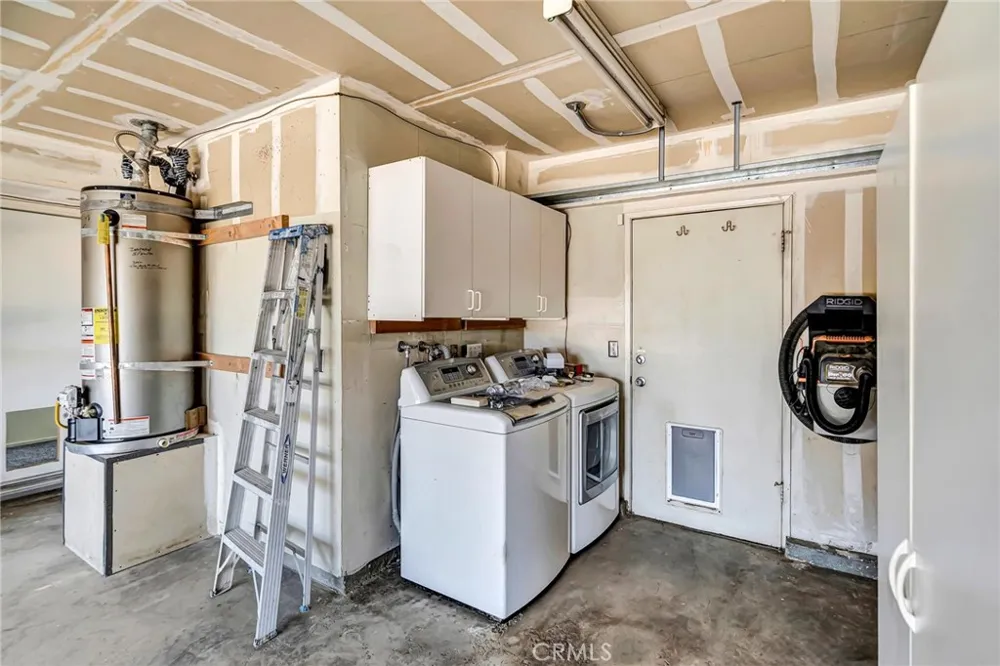 1009 Heatherfield Rosamond, CA 93560
