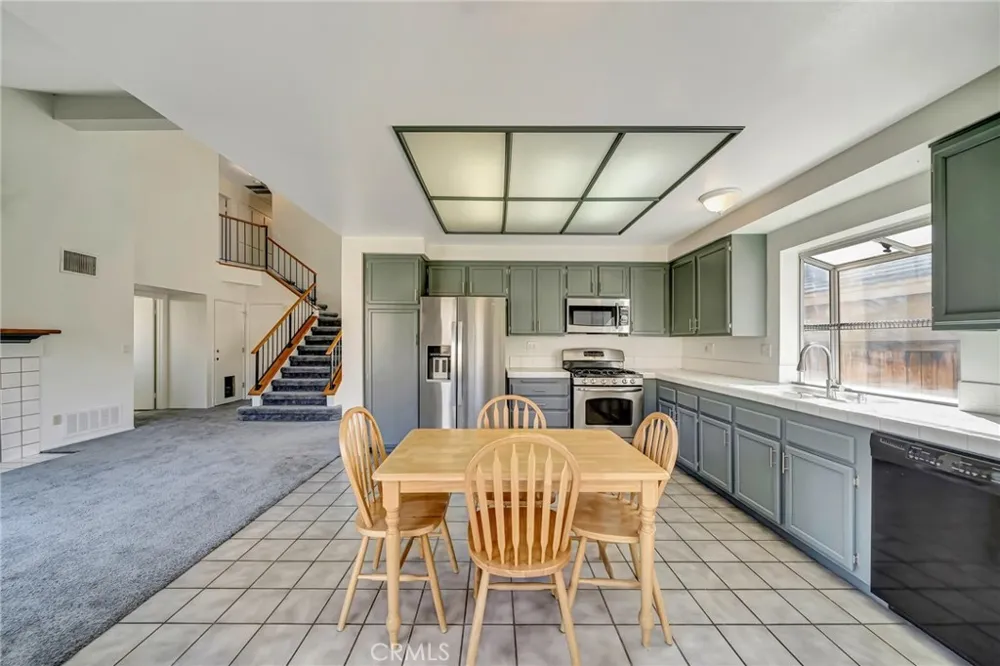 1009 Heatherfield Rosamond, CA 93560