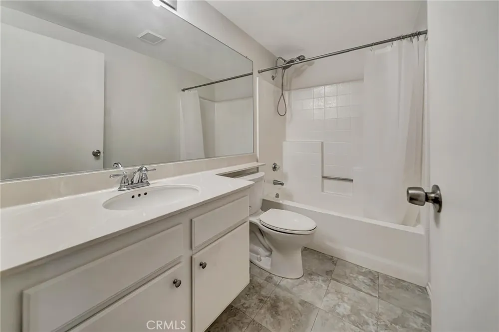1009 Heatherfield Rosamond, CA 93560