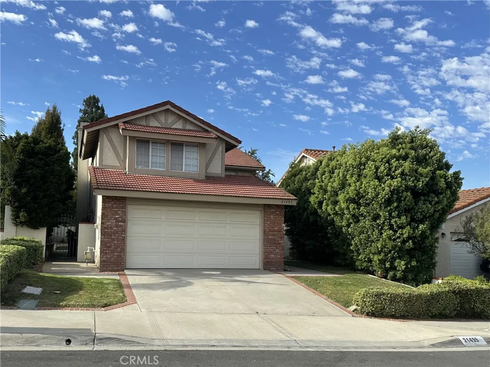 21495 Via Espana Yorba Linda, CA 92886