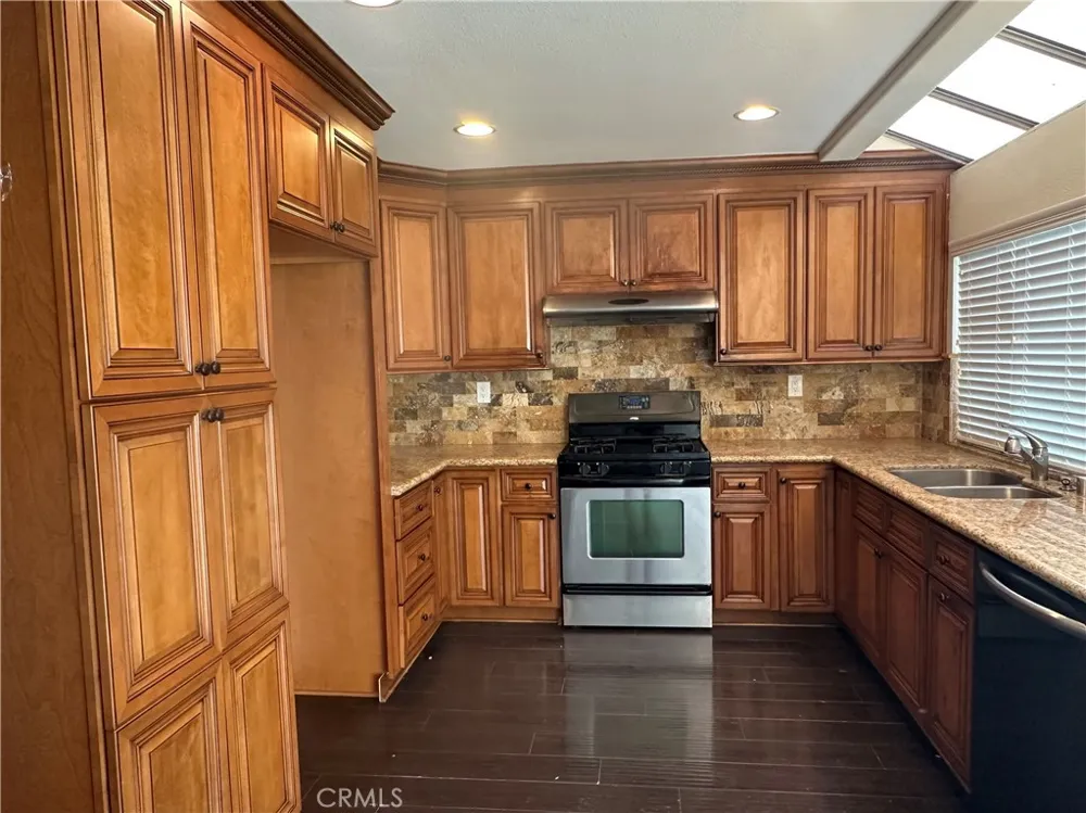 21495 Via Espana Yorba Linda, CA 92886