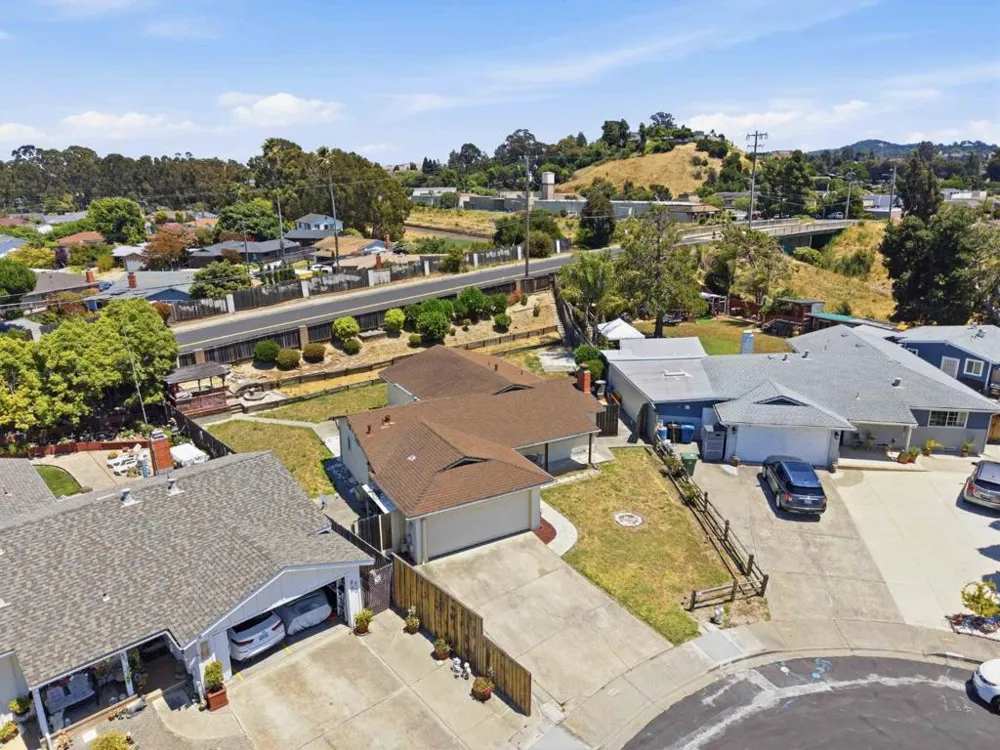 261 Highlands Court San Pablo, CA 94806