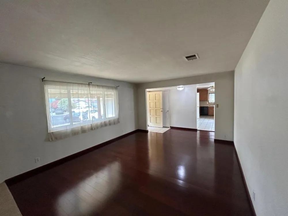 261 Highlands Court San Pablo, CA 94806