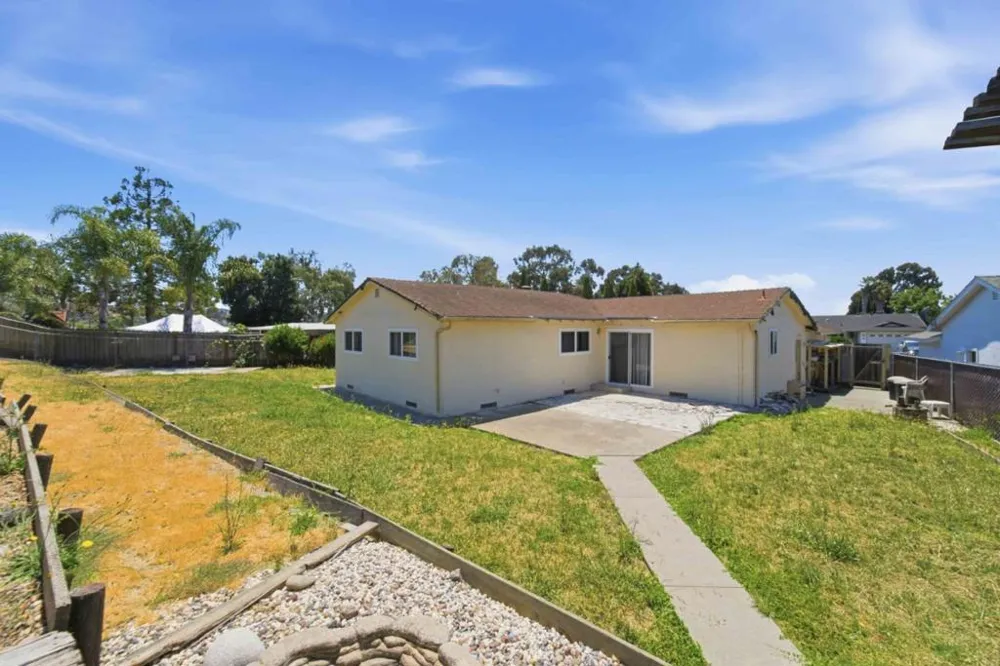 261 Highlands Court San Pablo, CA 94806