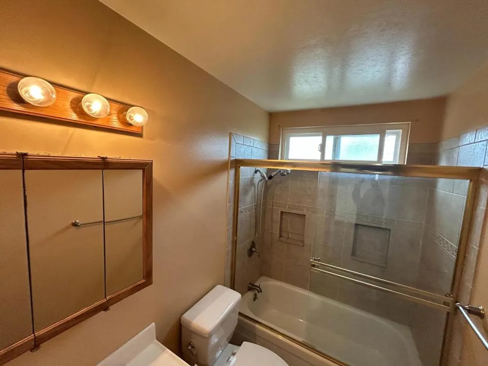 261 Highlands Court San Pablo, CA 94806