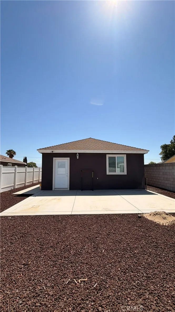 11088 Spruce Avenue Bloomington, CA 92316