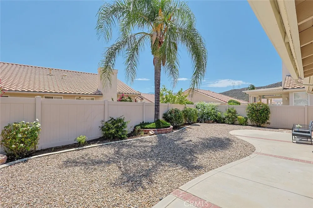 1582 Woodlands Banning, CA 92220