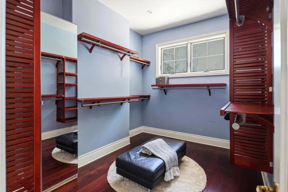730 S El Monte Avenue Los Altos, CA 94022