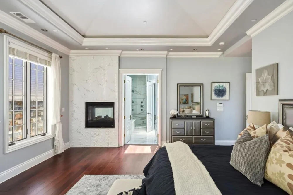 730 S El Monte Avenue Los Altos, CA 94022