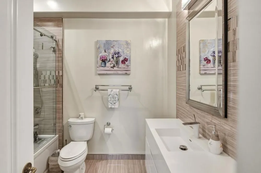 730 S El Monte Avenue Los Altos, CA 94022