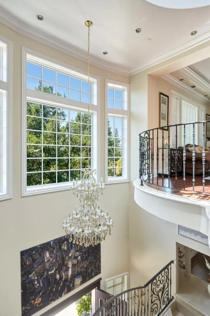 730 S El Monte Avenue Los Altos, CA 94022
