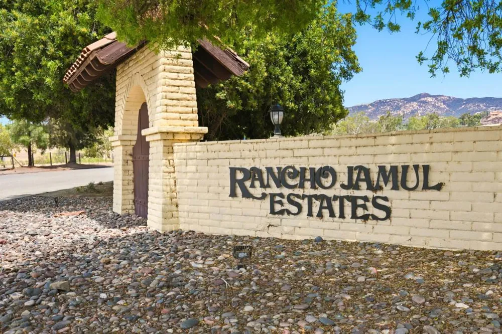 14788 Presilla Dr Jamul, CA 91935